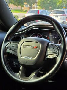 2019 Dodge Challenger SXT   - Photo 18 - Downers Grove, IL 60515