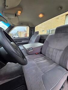 1996 Dodge Ram 1500 Laramie SLT   - Photo 26 - Downers Grove, IL 60515