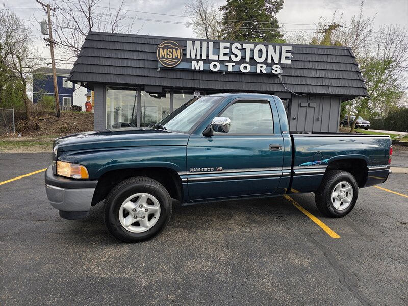 1996 Dodge Ram 1500 Laramie SLT  