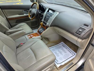 2004 Lexus RX RX330 AWD   - Photo 14 - Downers Grove, IL 60515