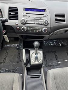 2010 Honda Civic LX - Photo 19 - Downers Grove, IL 60515