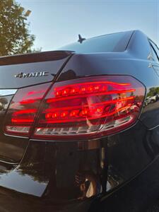 2014 Mercedes-Benz E 350 Luxury 4MATIC - Photo 33 - Downers Grove, IL 60515