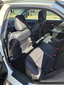 2016 Toyota Camry SE   - Photo 9 - Downers Grove, IL 60515