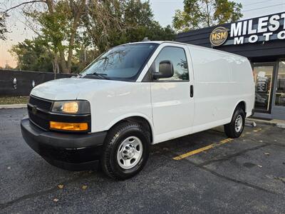 2019 Chevrolet Express 2500 - Photo 2 - Downers Grove, IL 60515