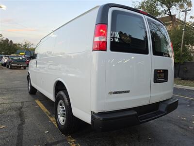 2019 Chevrolet Express 2500 - Photo 6 - Downers Grove, IL 60515