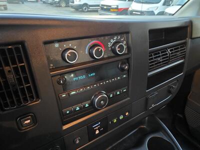 2019 Chevrolet Express 2500 - Photo 14 - Downers Grove, IL 60515