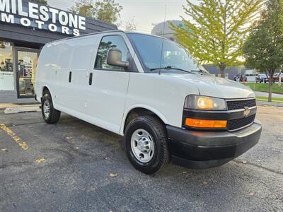 2019 Chevrolet Express 2500 - Photo 4 - Downers Grove, IL 60515