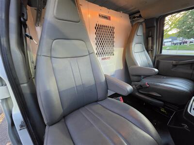 2019 Chevrolet Express 2500 - Photo 10 - Downers Grove, IL 60515