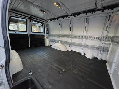 2019 Chevrolet Express 2500 - Photo 20 - Downers Grove, IL 60515