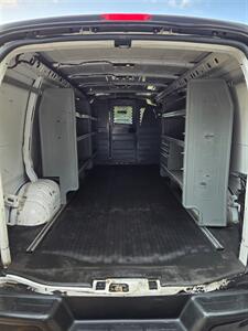 2020 Chevrolet Express 3500   - Photo 27 - Downers Grove, IL 60515