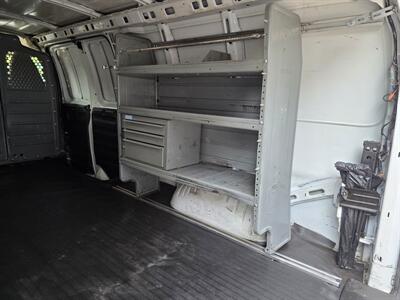 2020 Chevrolet Express 3500   - Photo 29 - Downers Grove, IL 60515