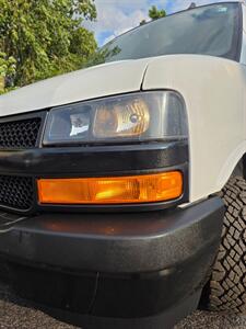 2020 Chevrolet Express 3500   - Photo 30 - Downers Grove, IL 60515