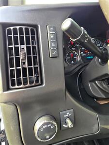2020 Chevrolet Express 3500   - Photo 23 - Downers Grove, IL 60515