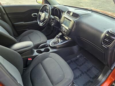 2019 Kia Soul +   - Photo 14 - Downers Grove, IL 60515