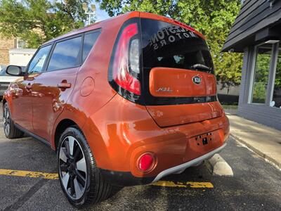 2019 Kia Soul +   - Photo 7 - Downers Grove, IL 60515