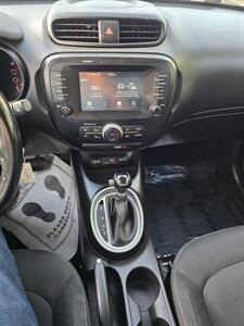 2019 Kia Soul +   - Photo 17 - Downers Grove, IL 60515