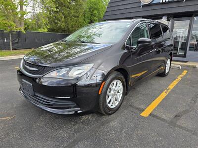 2017 Chrysler Pacifica LX - Photo 23 - Downers Grove, IL 60515