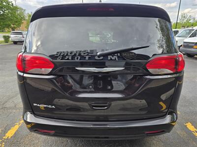 2017 Chrysler Pacifica LX - Photo 28 - Downers Grove, IL 60515