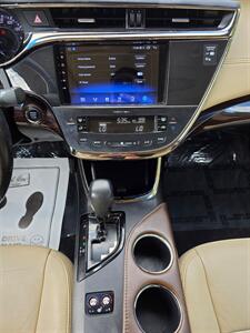 2013 Toyota Avalon XLE Premium - Photo 20 - Downers Grove, IL 60515