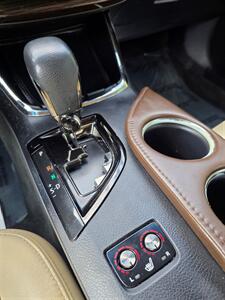 2013 Toyota Avalon XLE Premium - Photo 25 - Downers Grove, IL 60515