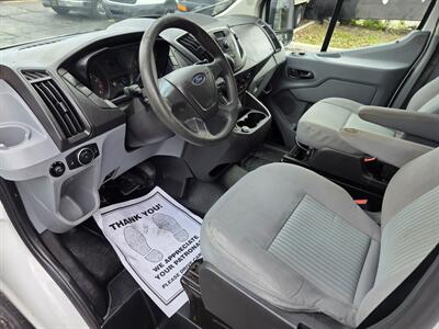 2017 Ford Transit 150 - Photo 10 - Downers Grove, IL 60515