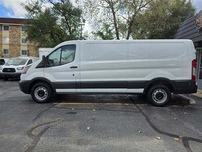 2017 Ford Transit 150 - Photo 9 - Downers Grove, IL 60515