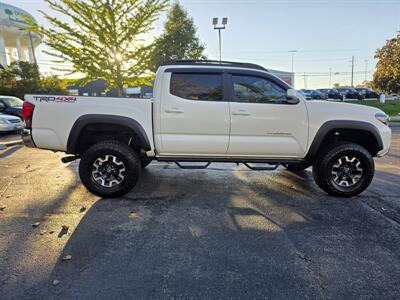 2016 Toyota Tacoma TRD Off-Road - Photo 30 - Downers Grove, IL 60515
