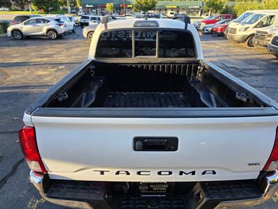 2016 Toyota Tacoma TRD Off-Road - Photo 28 - Downers Grove, IL 60515