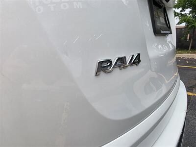 2016 Toyota RAV4 XLE - Photo 37 - Downers Grove, IL 60515