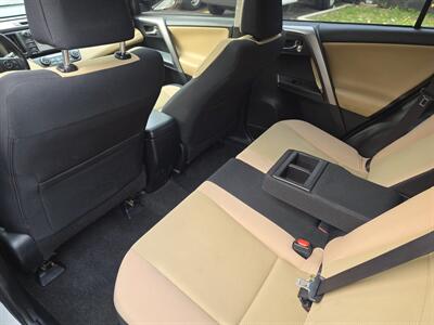 2016 Toyota RAV4 XLE - Photo 11 - Downers Grove, IL 60515