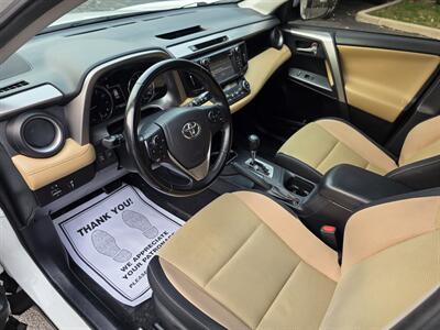 2016 Toyota RAV4 XLE - Photo 7 - Downers Grove, IL 60515