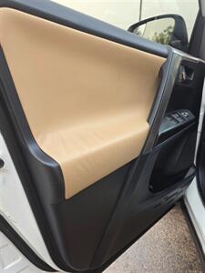 2016 Toyota RAV4 XLE - Photo 25 - Downers Grove, IL 60515