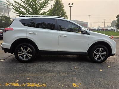 2016 Toyota RAV4 XLE - Photo 28 - Downers Grove, IL 60515