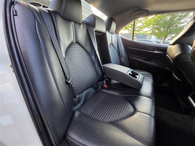 2021 Toyota Camry SE - Photo 12 - Downers Grove, IL 60515