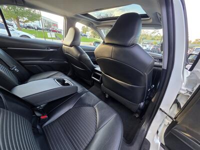 2021 Toyota Camry SE - Photo 11 - Downers Grove, IL 60515