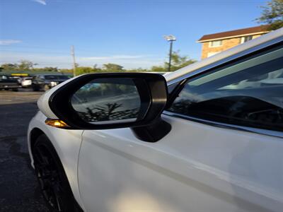 2021 Toyota Camry SE - Photo 28 - Downers Grove, IL 60515