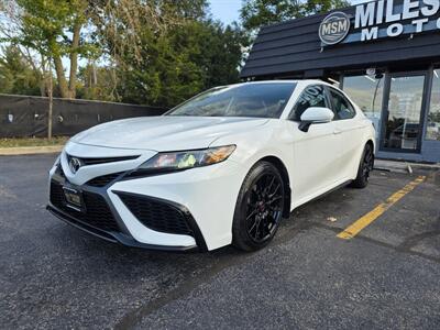 2021 Toyota Camry SE - Photo 2 - Downers Grove, IL 60515