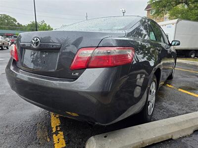 2009 Toyota Camry LE - Photo 4 - Downers Grove, IL 60515