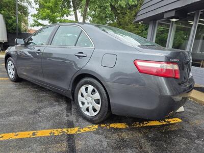 2009 Toyota Camry LE - Photo 6 - Downers Grove, IL 60515
