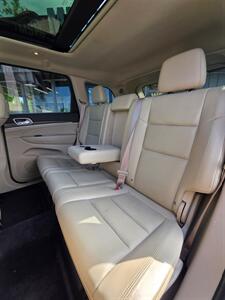 2016 Jeep Grand Cherokee Limited - Photo 13 - Downers Grove, IL 60515