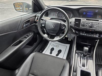 2017 Honda Accord Sport - Photo 23 - Downers Grove, IL 60515