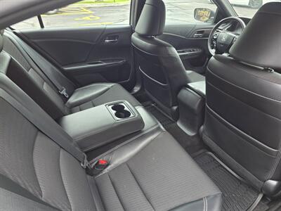 2017 Honda Accord Sport - Photo 12 - Downers Grove, IL 60515