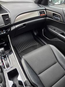 2017 Honda Accord Sport - Photo 19 - Downers Grove, IL 60515