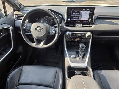 2020 Toyota RAV4 Hybrid XSE   - Photo 15 - Downers Grove, IL 60515