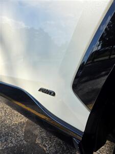 2020 Toyota RAV4 Hybrid XSE   - Photo 26 - Downers Grove, IL 60515