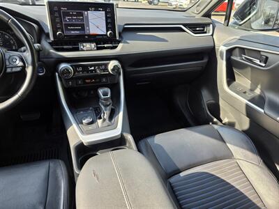 2020 Toyota RAV4 Hybrid XSE   - Photo 21 - Downers Grove, IL 60515