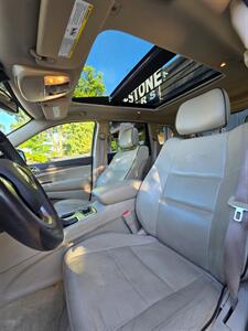 2017 Jeep Grand Cherokee Overland - Photo 12 - Downers Grove, IL 60515