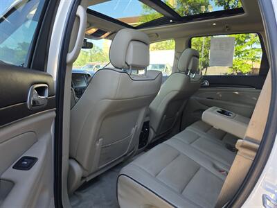 2017 Jeep Grand Cherokee Overland - Photo 10 - Downers Grove, IL 60515