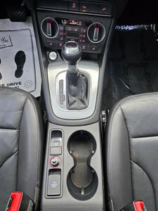 2018 Audi Q3 2.0T Premium - Photo 19 - Downers Grove, IL 60515