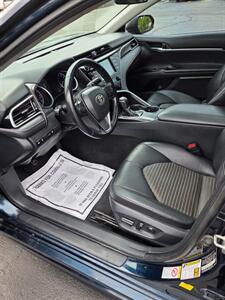 2018 Toyota Camry SE   - Photo 18 - Downers Grove, IL 60515